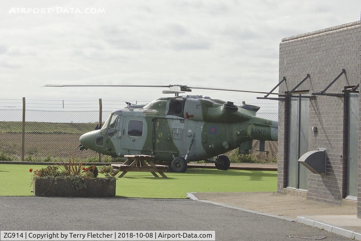 ZG914, 1991 Westland Lynx AH.9A C/N 353, Preserved at a private residence in Wainfleet St.Marys , Lincolnshire