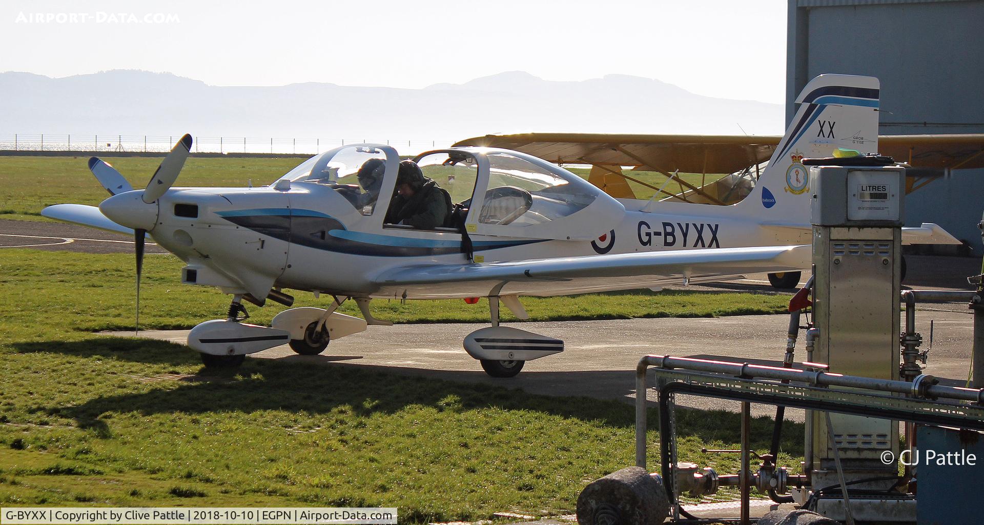 G-BYXX, 2001 Grob G-115E Tutor T1 C/N 82180/E, Refuelling stop at Dundee