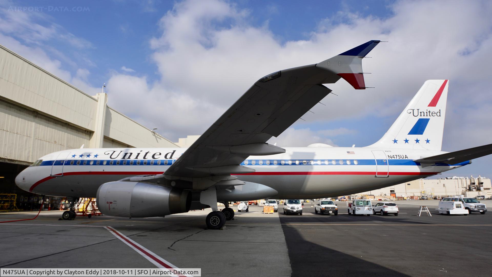 N475UA, 2001 Airbus A320-232 C/N 1495, SFO 2018.