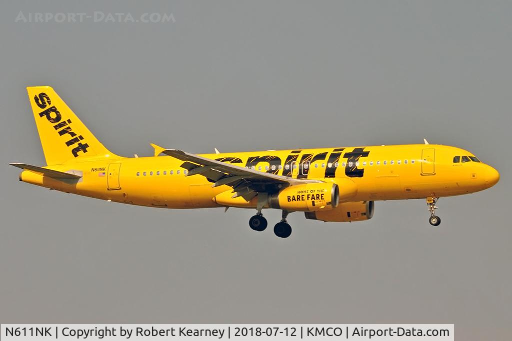 N611NK, 2011 Airbus A320-232 C/N 4996, On short final r/w 18R
