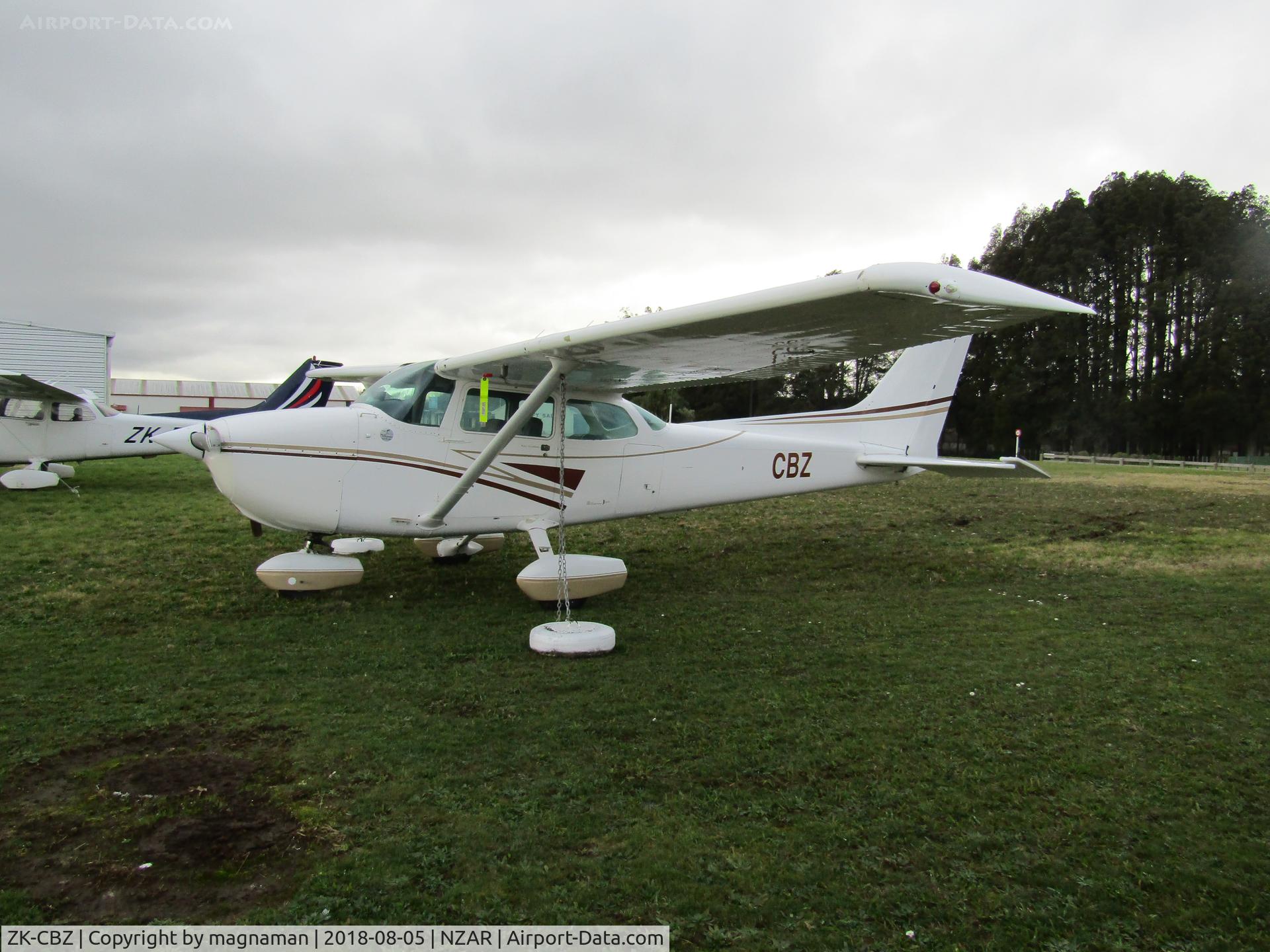 ZK-CBZ, Cessna 172M C/N 172-61691, resident out of hangar