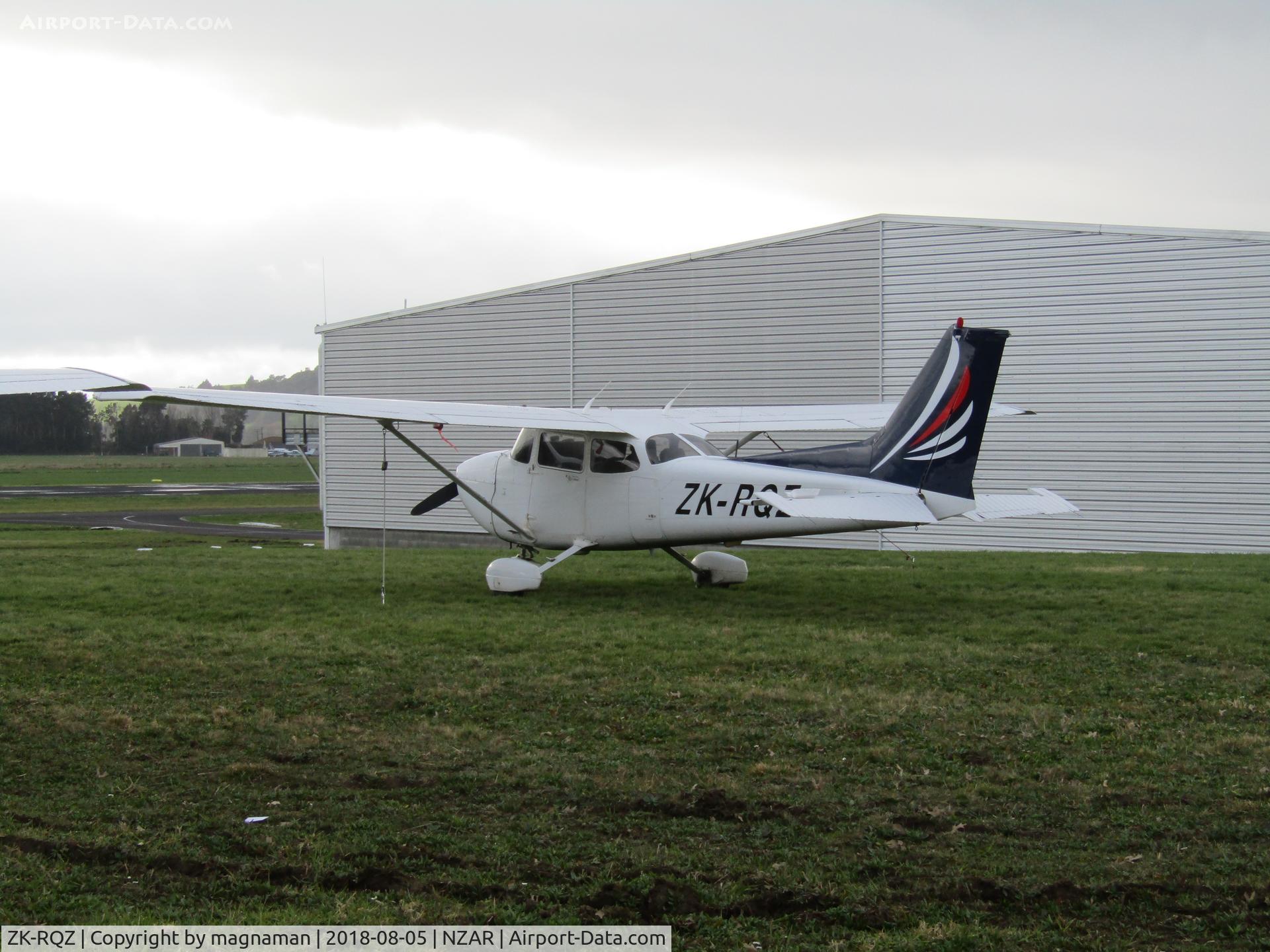 ZK-RQZ, 2000 Cessna 172R C/N 172-80980, ex ozzie