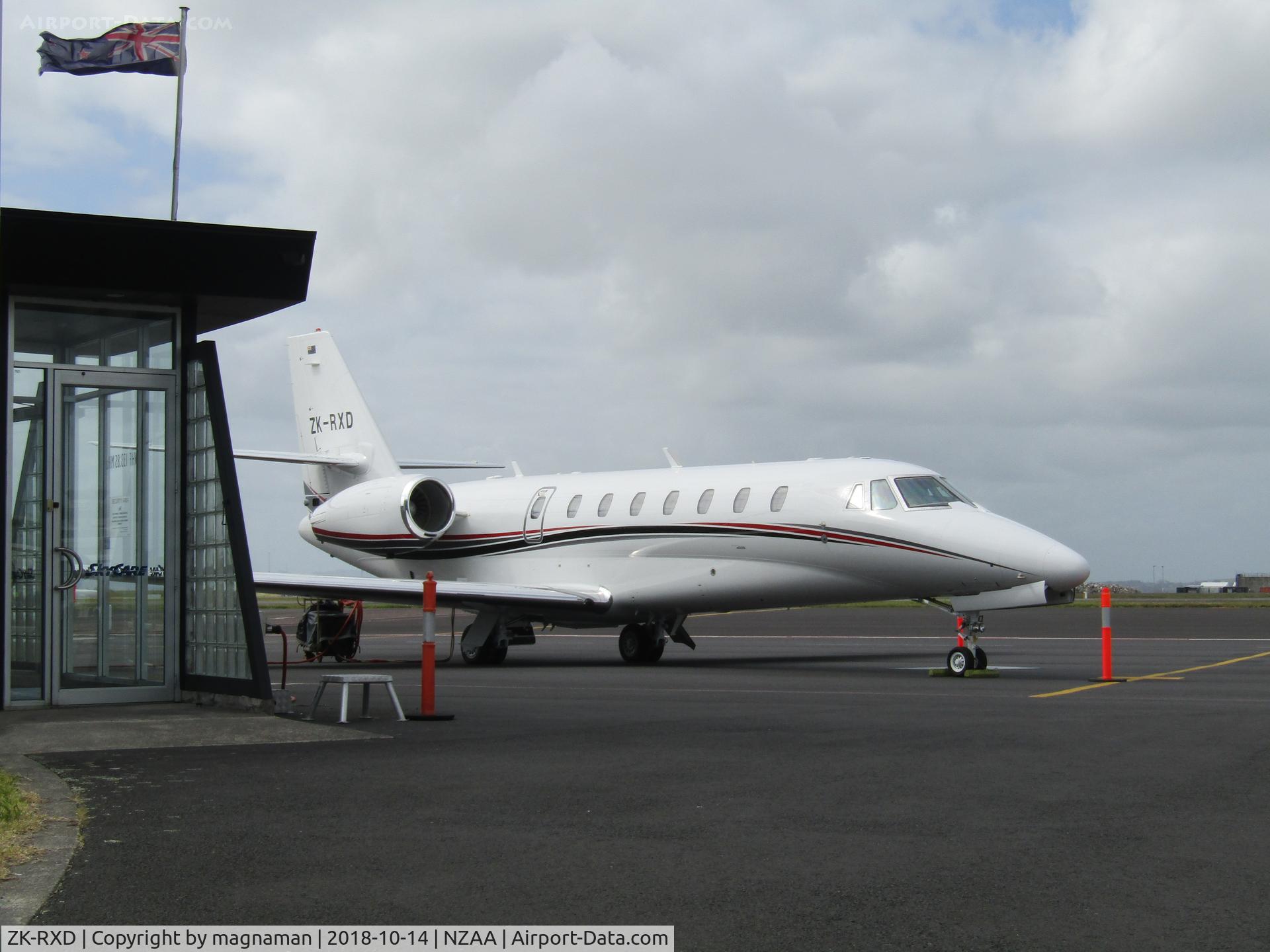ZK-RXD, 2008 Cessna 680 Citation Sovereign C/N 680-0250, at skycare AKL