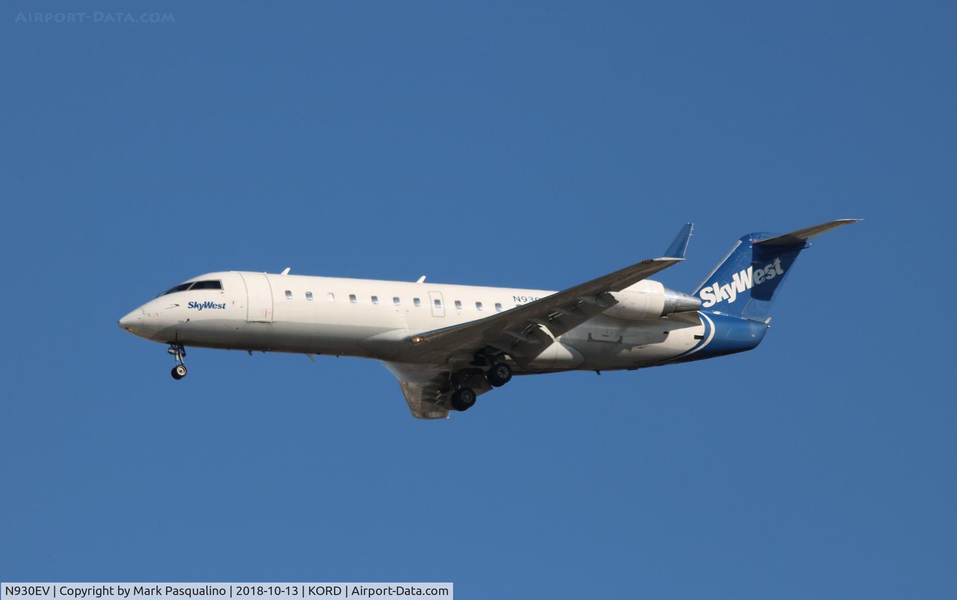 N930EV, 2005 Bombardier CRJ-200ER (CL-600-2B19) C/N 8014, CL-600-2B19
