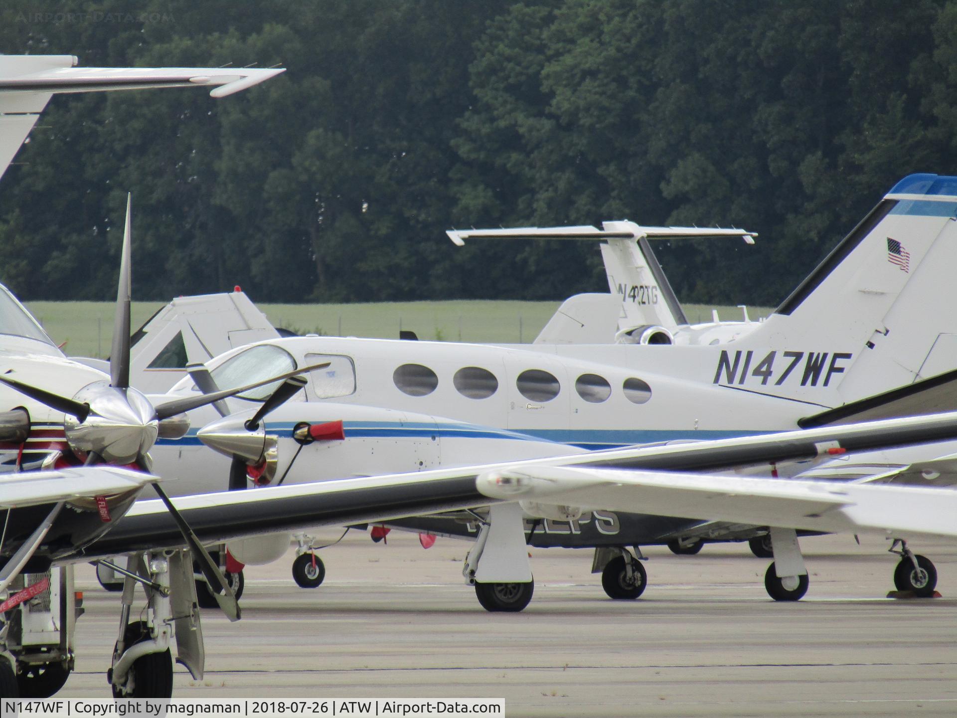 N147WF, 1981 Cessna 425 C/N 425-0119, at apple for eaa 18