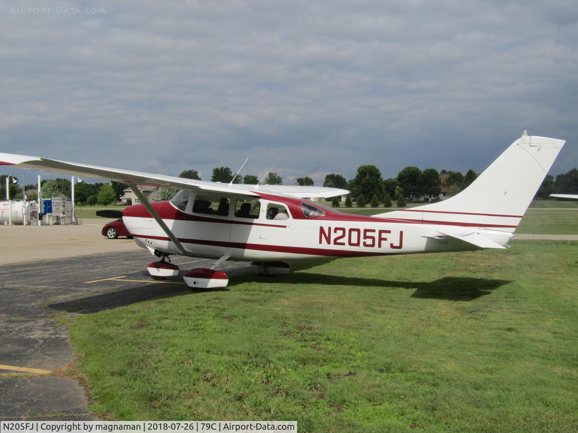 N205FJ, 1962 Cessna 210-5 C/N 205-0050, oldie at Brennand