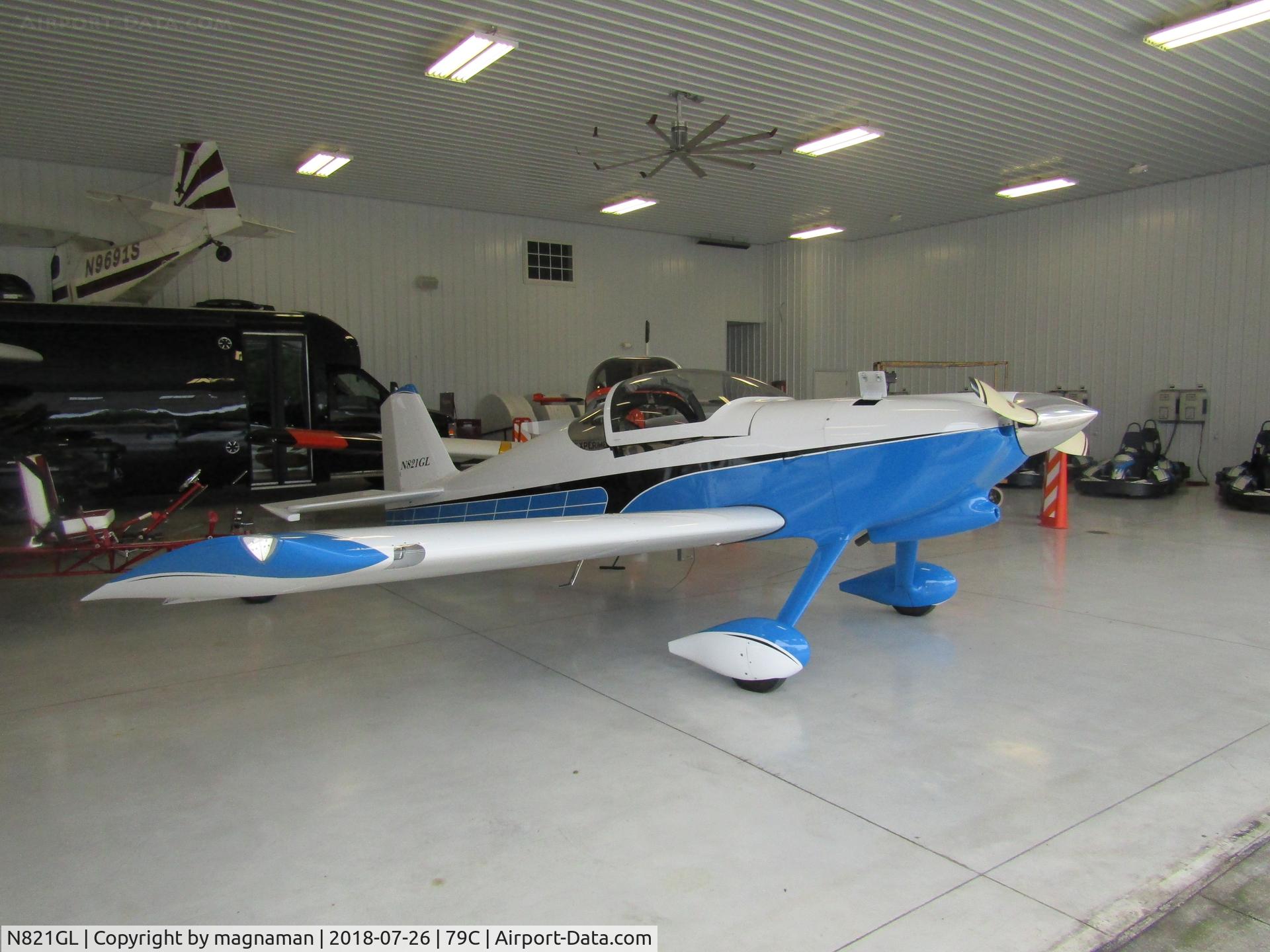 N821GL, Vans RV-6A C/N 21206, nice lines