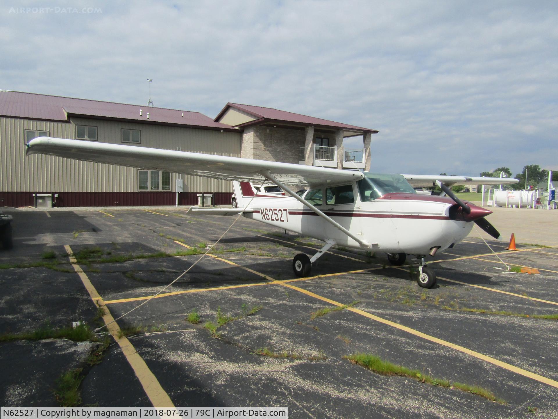 N62527, 1981 Cessna 172P C/N 17275293, at brennand