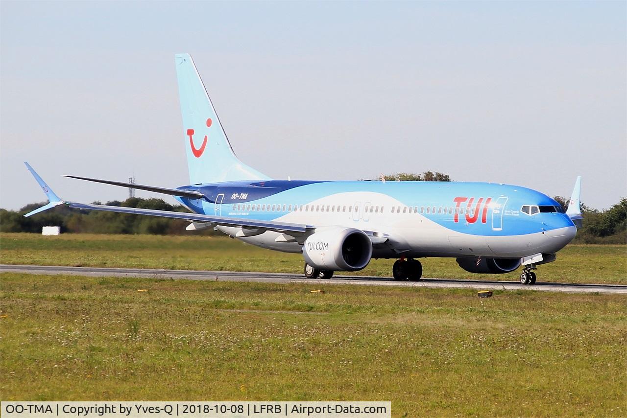 OO-TMA, 2018 Boeing 737-8 MAX C/N 44590, Boeing 737-8 MAX, Taxiing rwy 25L, Brest-Bretagne airport (LFRB-BES)