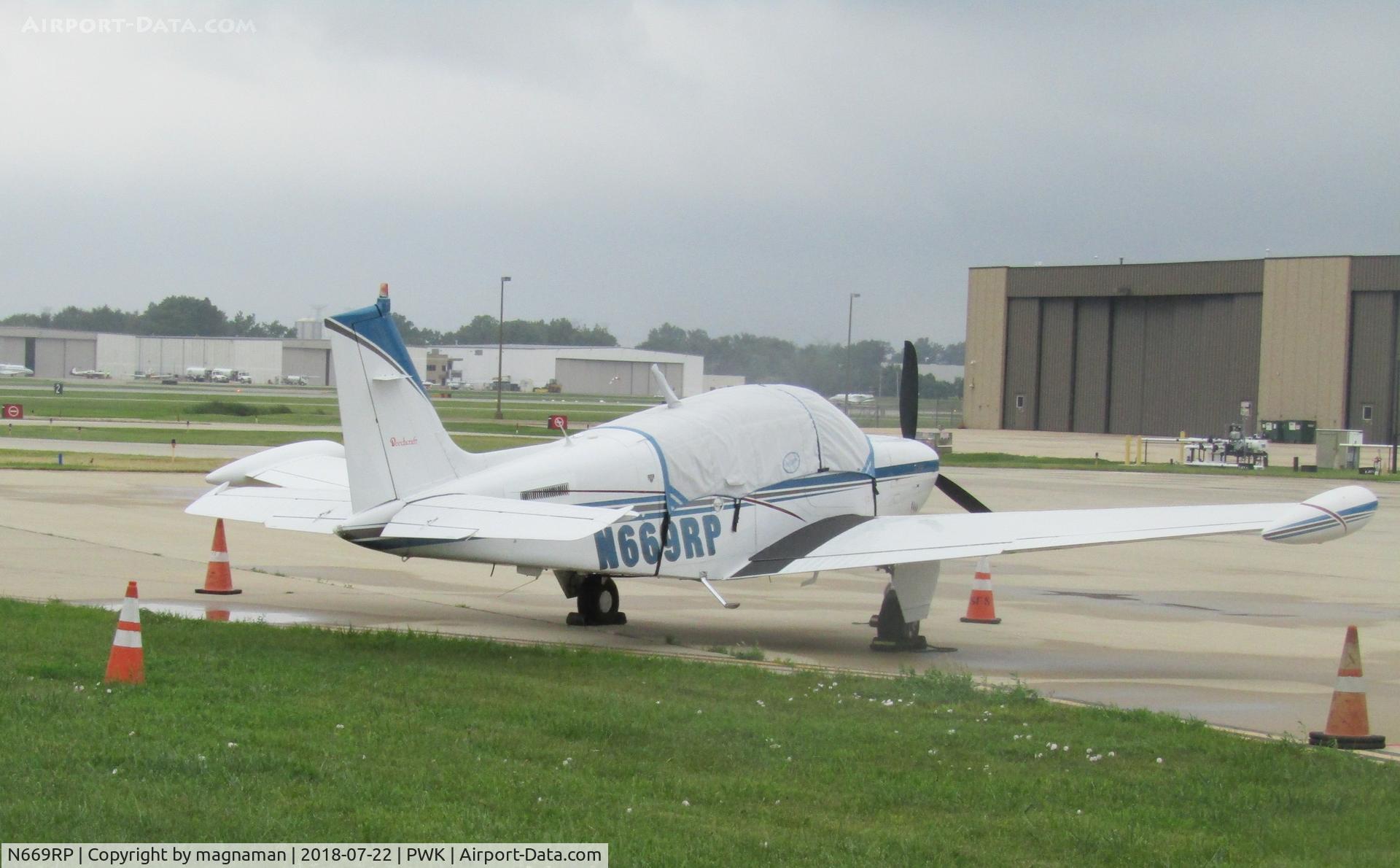 N669RP, 1979 Beech A36 Bonanza 36 C/N E-1618, at chicago exec