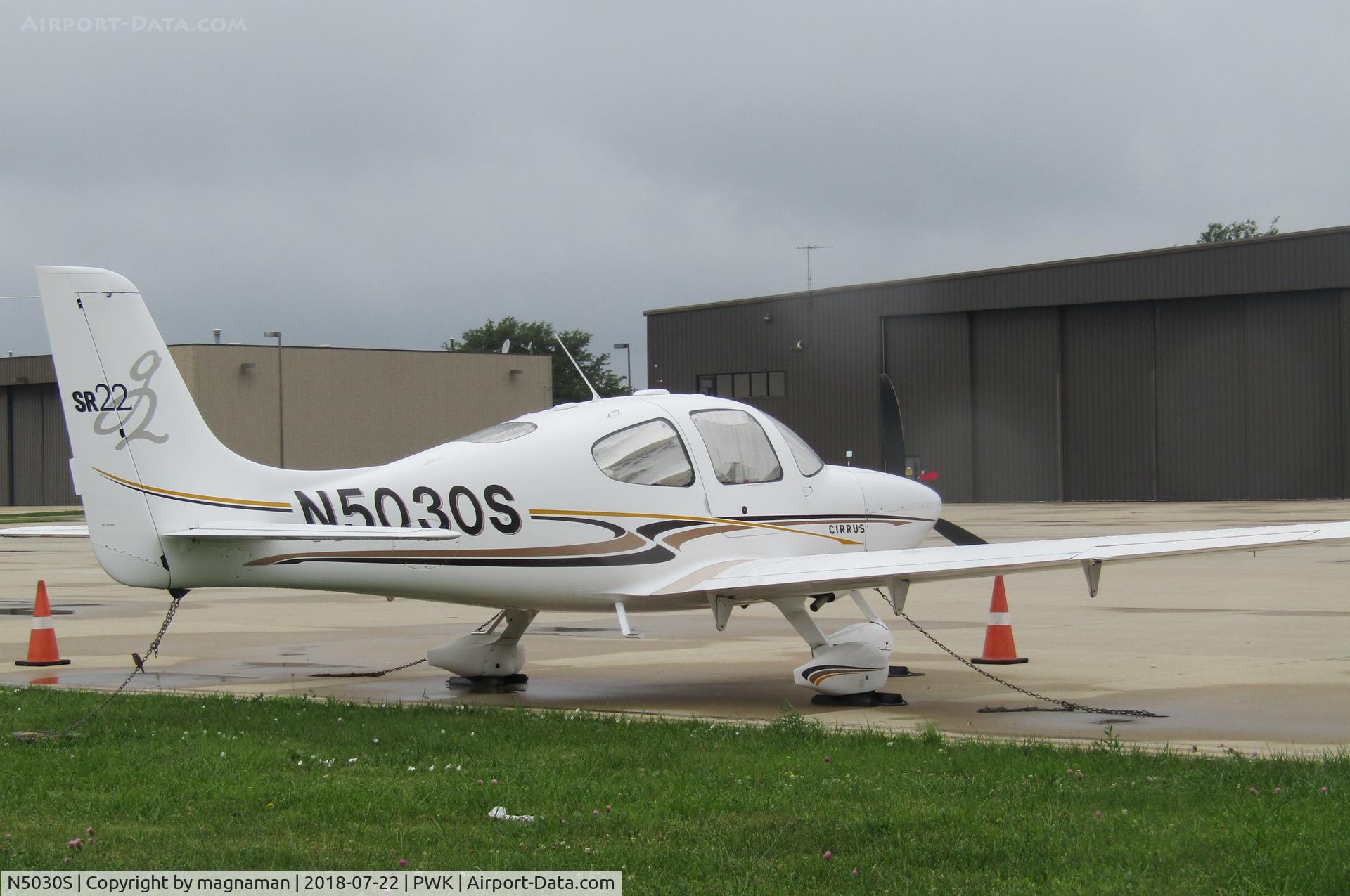 N5030S, 2004 Cirrus SR22 C/N 0827, nice cirrus