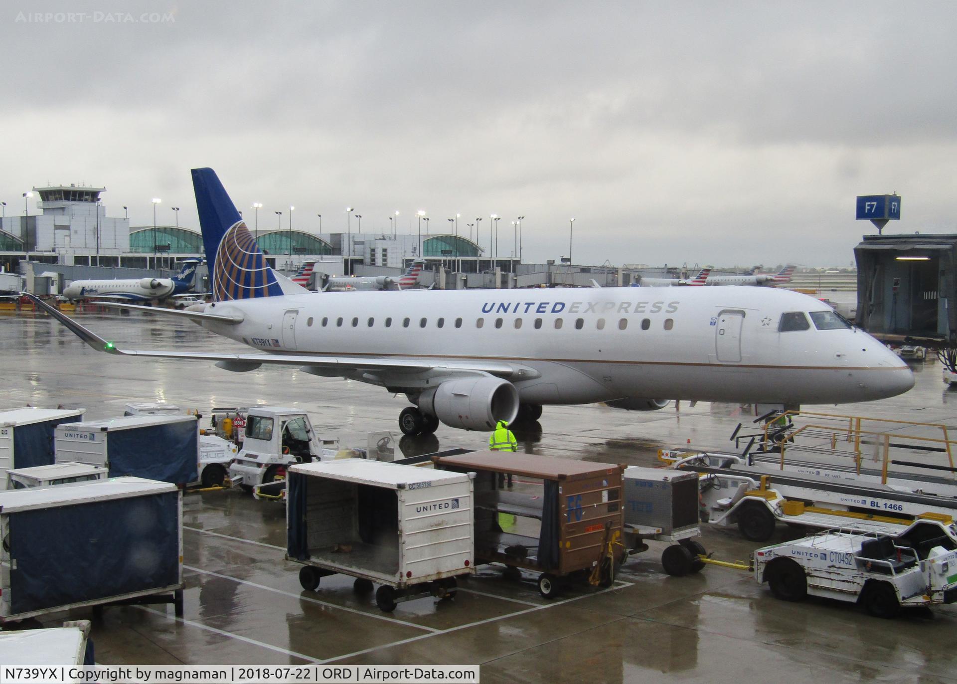 N739YX, 2016 Embraer 175LR (ERJ-170-200LR) C/N 17000542, at chicago - arriving in rain storm