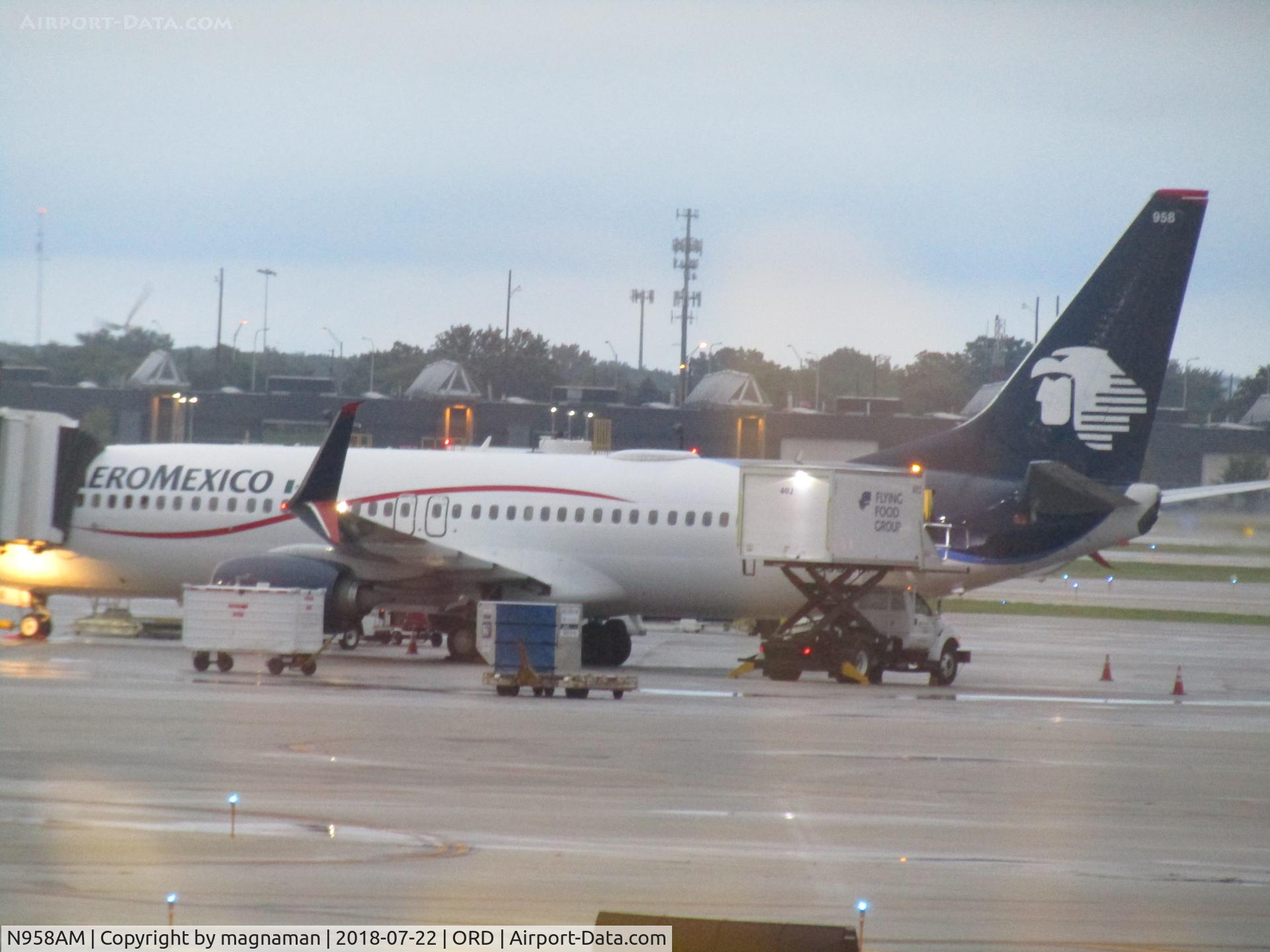 N958AM, 2015 Boeing 737-852 C/N 39958, shame not XA-