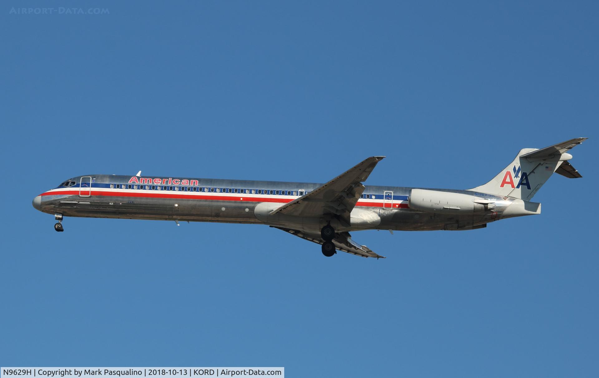 N9629H, 1998 McDonnell Douglas MD-83 (DC-9-83) C/N 53599, MD-83