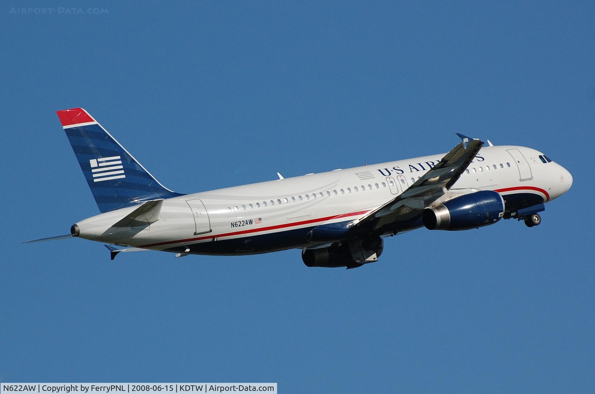 N622AW, 1989 Airbus A320-231 C/N 054, Cactus A320 taking-off