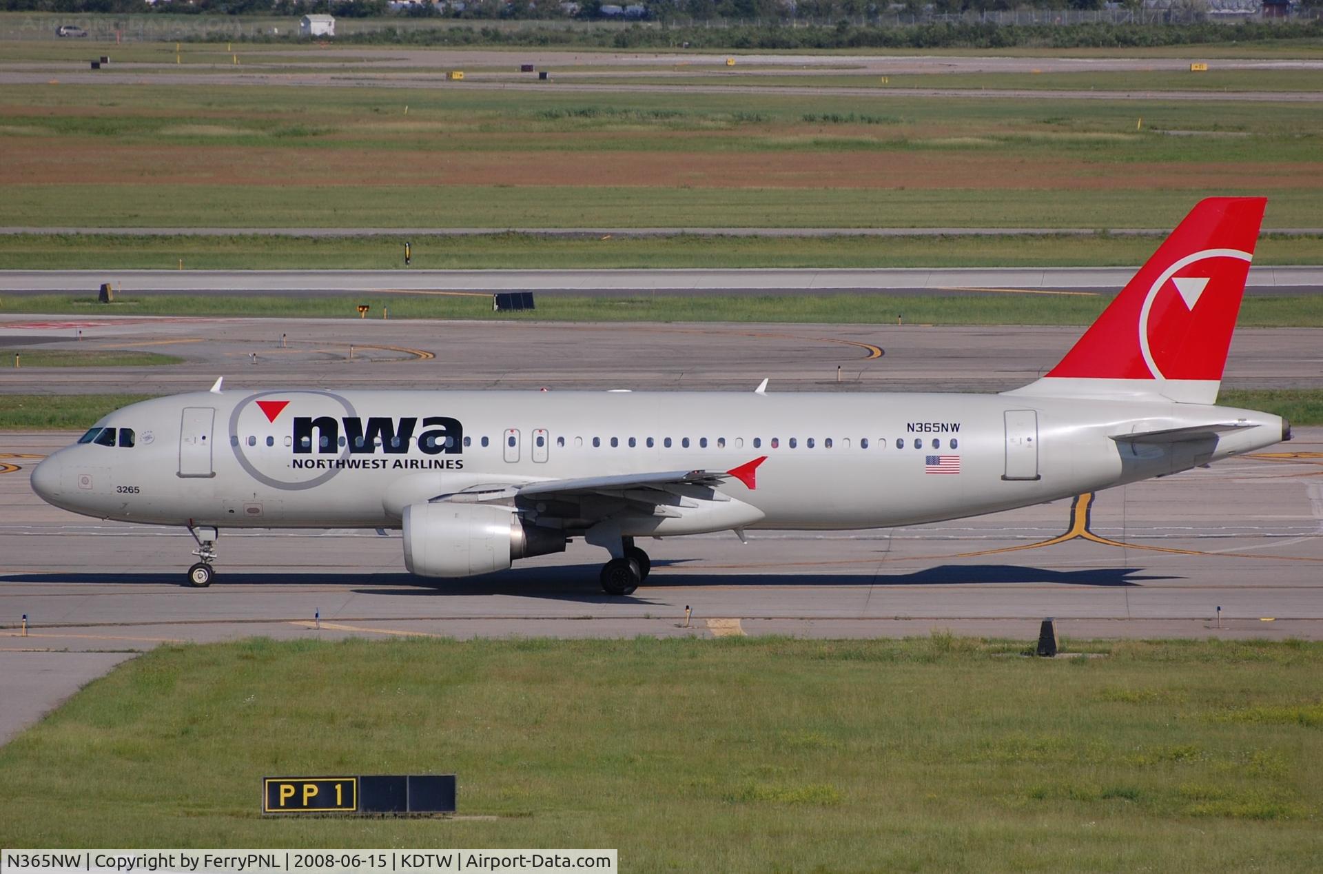 N365NW, 1999 Airbus A320-212 C/N 0964, NWA A320