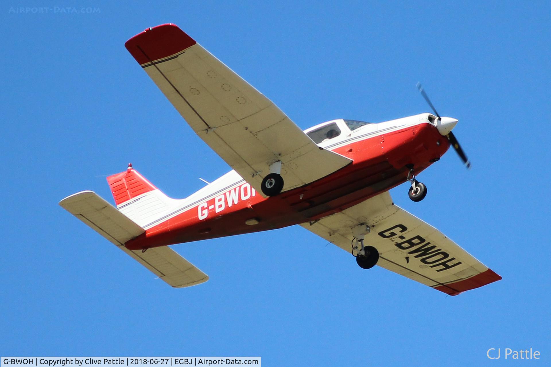 G-BWOH, 1988 Piper PA-28-161 Cadet C/N 2841061, Staverton departure