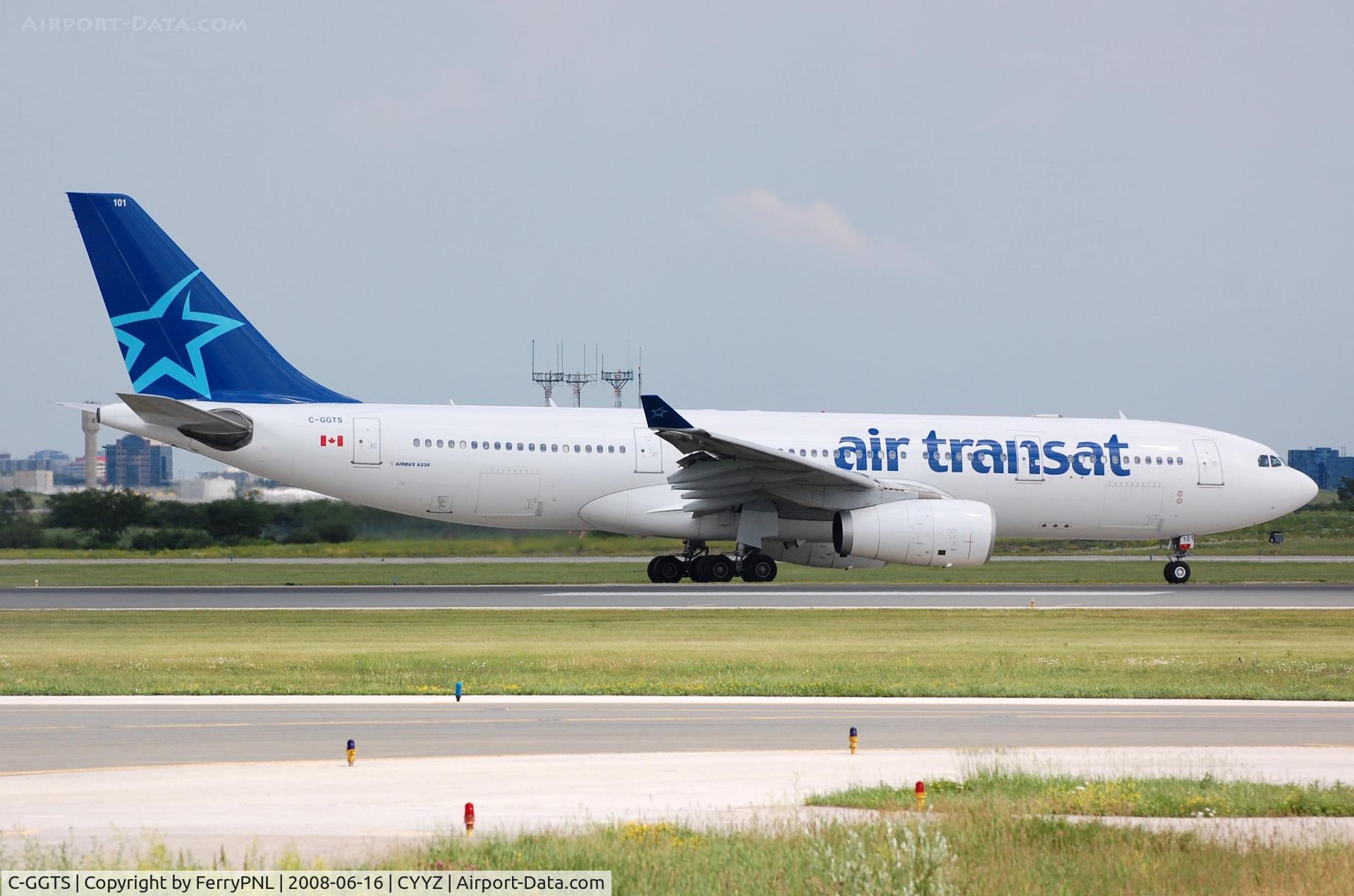 C-GGTS, 1999 Airbus A330-243 C/N 250, Air Transat A332 arriving in YYZ
