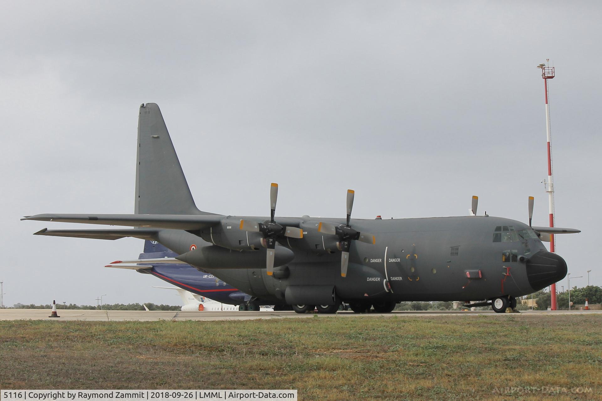 5116, 1987 Lockheed C-130H Hercules C/N 382-5116, Lockheed C-130H Hercules 5116/61-PB French Air Force