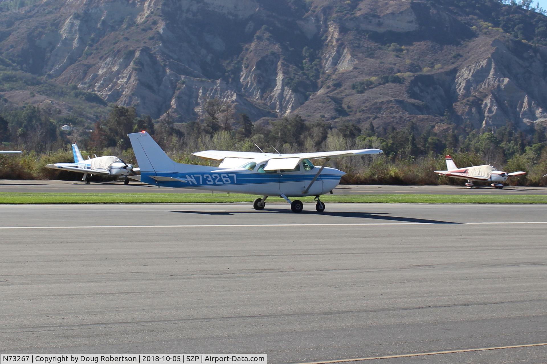 N73267, 1976 Cessna 172M C/N 17267344, 1976 Cessna 172M SKYHAWK, Lycoming O-320-E2D 150 hp, landing roll Rwy 22