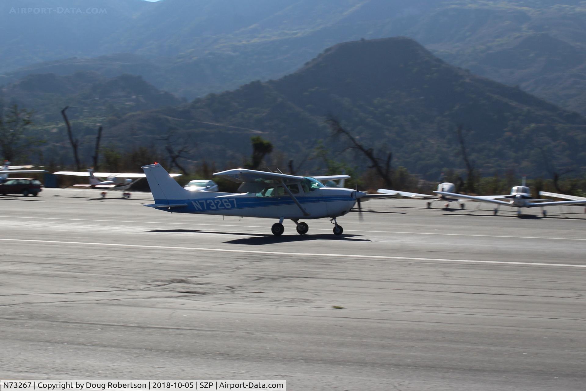 N73267, 1976 Cessna 172M C/N 17267344, 1976 Cessna 172M SKYHAWK, Lycoming O-320-E2D 150 Hp, landing roll Rwy 22