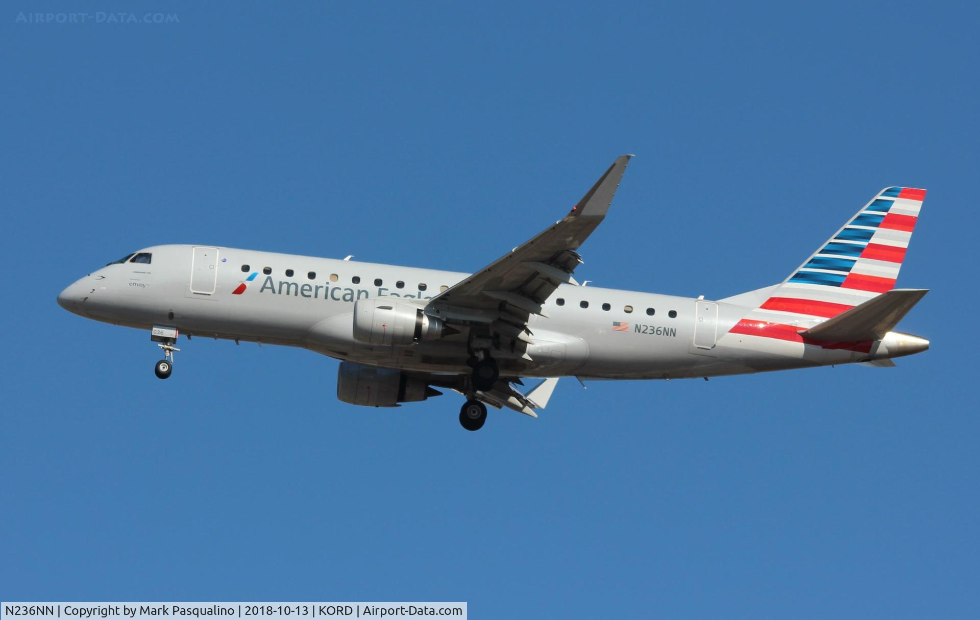 N236NN, 2016 Embraer 175LR (ERJ-170-200LR) C/N 17000572, ERJ-170-200 LR