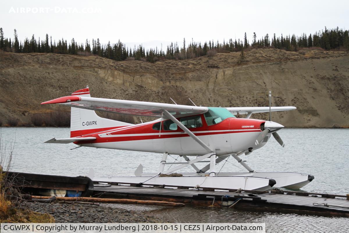 C-GWPX, 1979 Cessna A185F Skywagon 185 C/N 18503857, At the dock on Schwatka Lake, Yukon.
