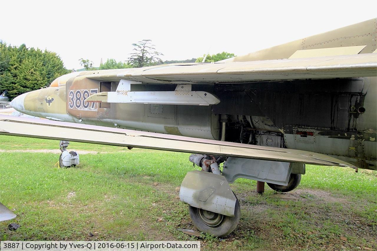 3887, Mikoyan-Gurevich MiG-23MF C/N 0390213887, Mikoyan-Gurevich MiG-23MF, Savigny-Les Beaune Museum