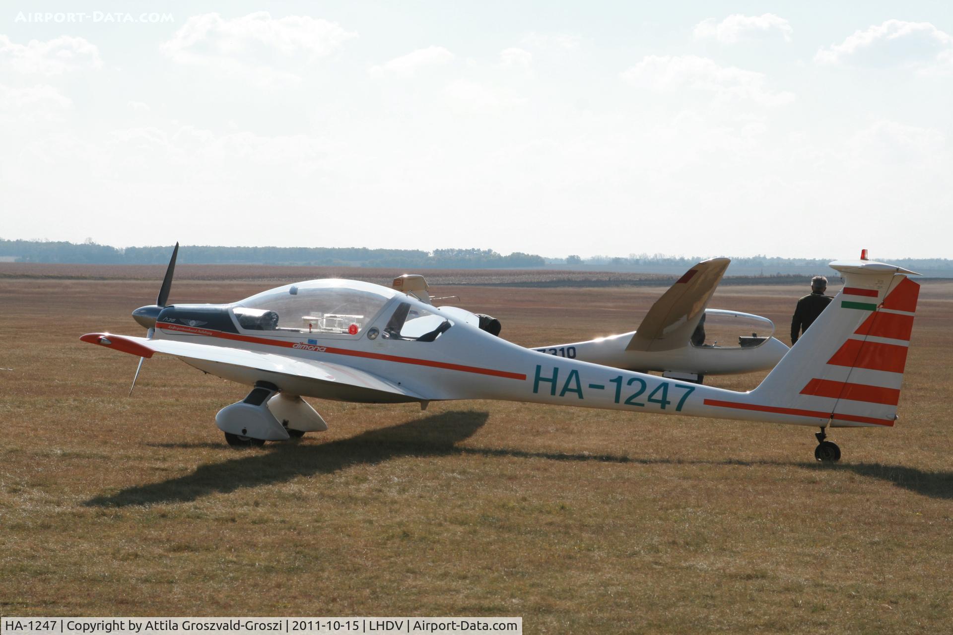HA-1247, 1984 Hoffmann H-36 Dimona C/N 3631, LHDV Dunaújváros Airport, Hungary
