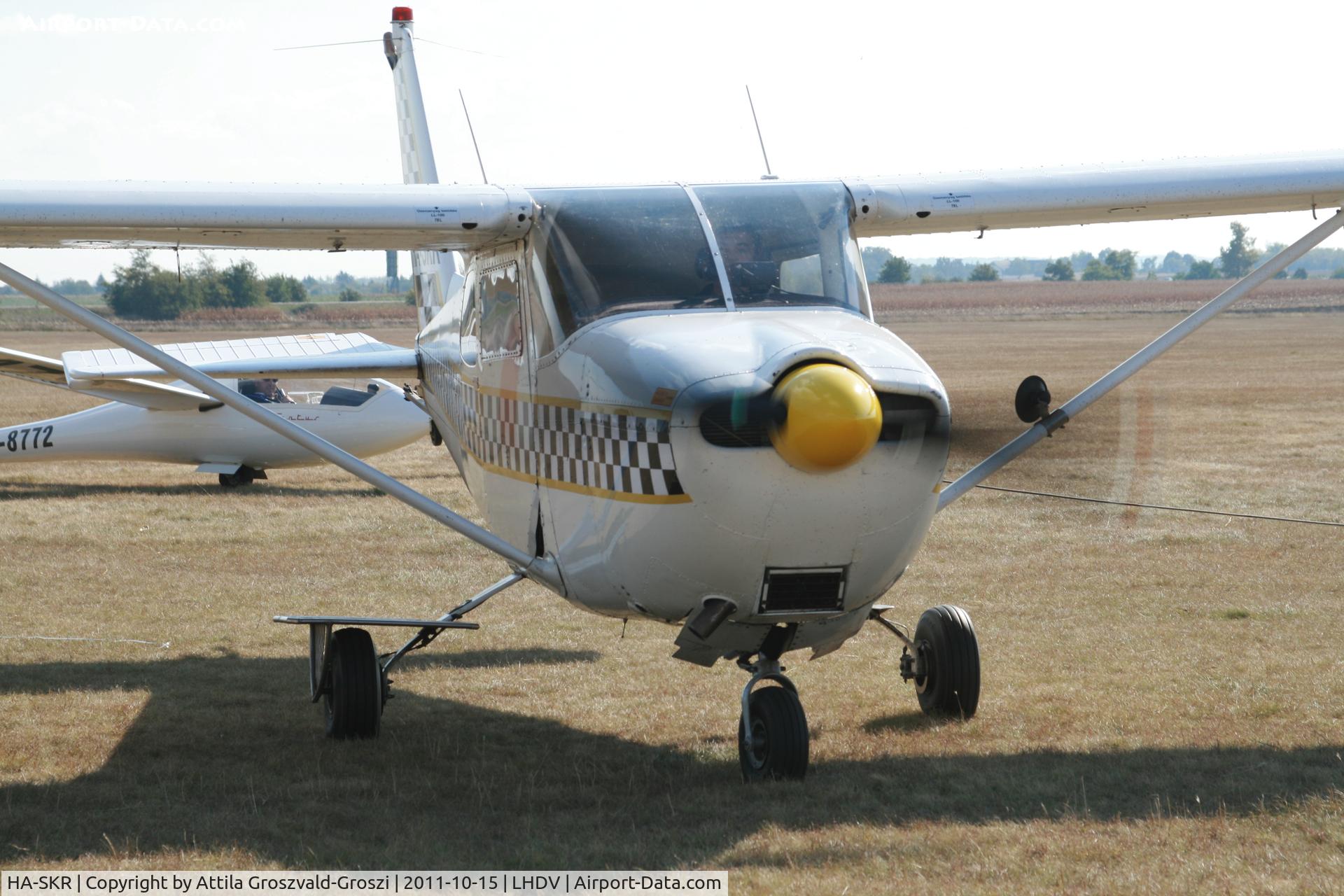 HA-SKR, 1962 Cessna 175C Skylark C/N 17557110, LHDV Dunaújváros Airport, Hungary
