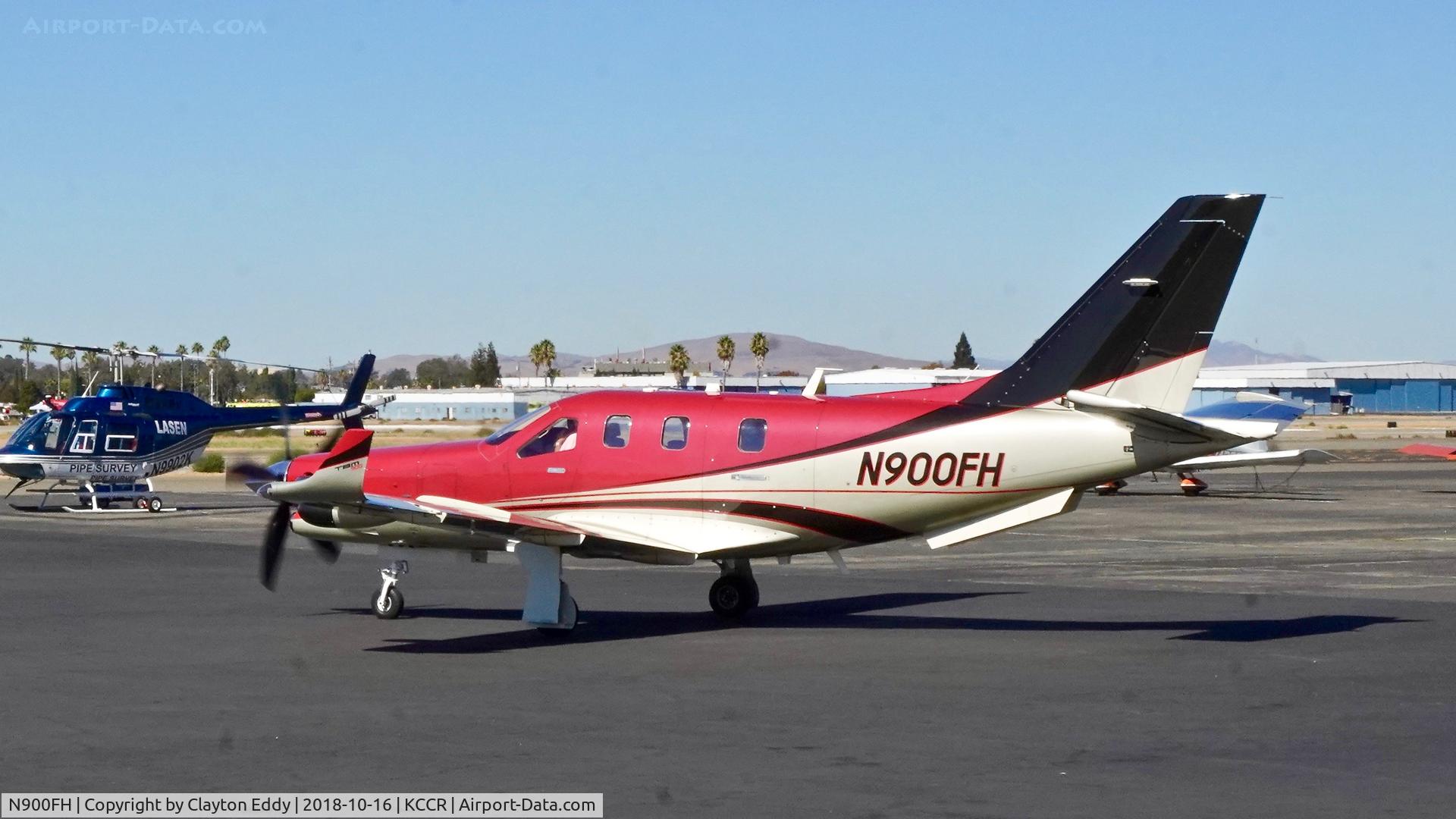 N900FH, 2016 Socata TBM-700 C/N 1106, Buchanan Field Concord California 2018.