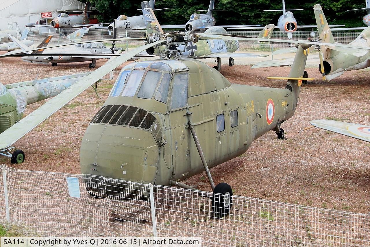 SA114, Sikorsky H-34A Choctaw C/N SA114, Sikorsky H-34A Choctaw, Savigny-Les Beaune Museum