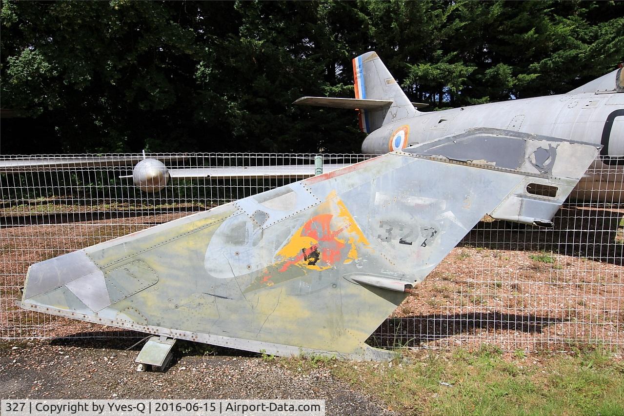 327, Dassault Mirage IIIR C/N 327, 327 - Dassault Mirage IIIR, Savigny-Les Beaune Museum