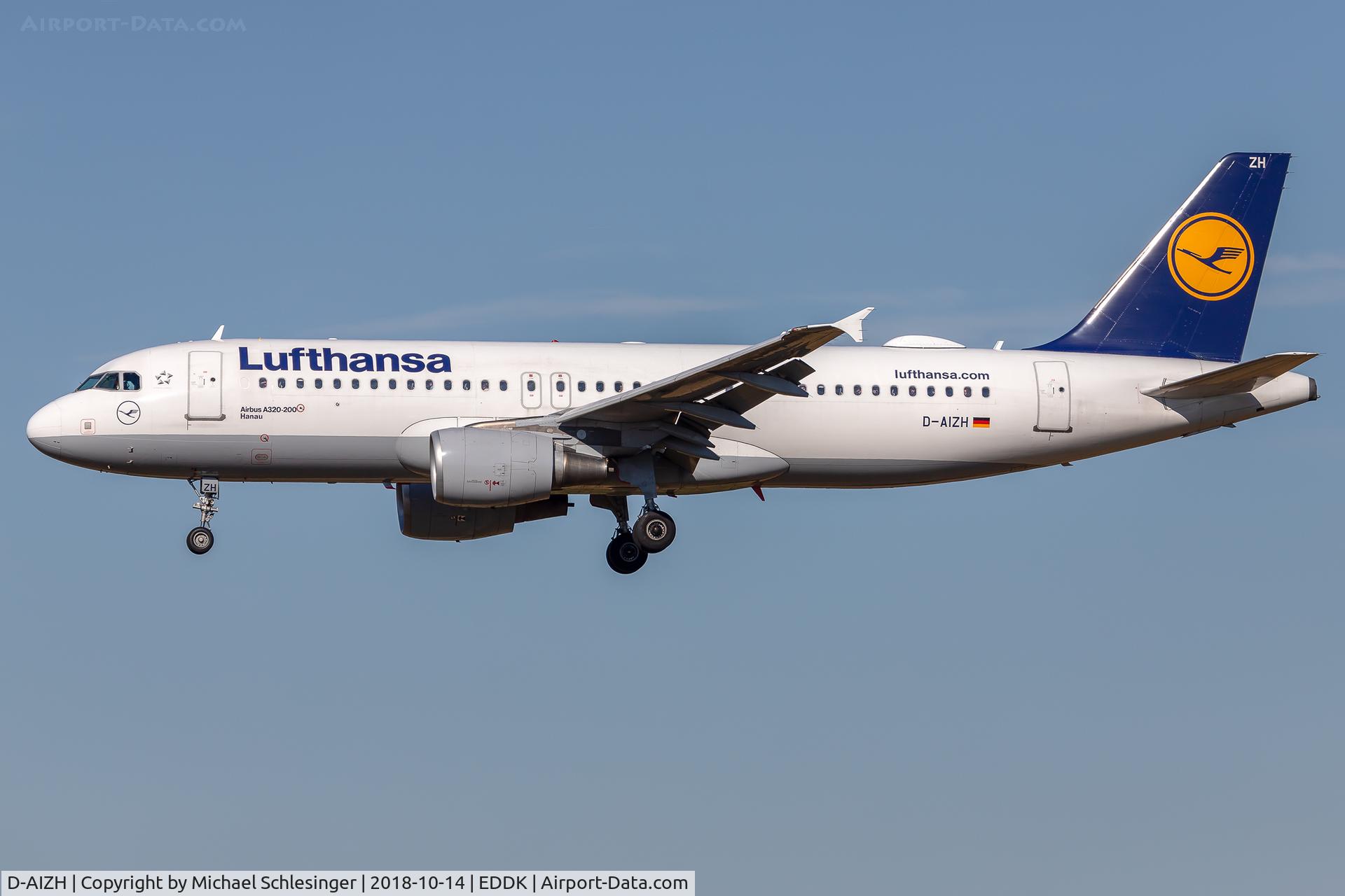 D-AIZH, 2010 Airbus A320-214 C/N 4363, D-AIZH - Airbus A320-214 - Lufthansa