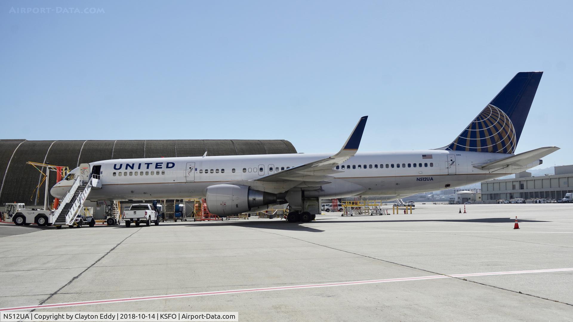 N512UA, 1990 Boeing 757-222 C/N 24809, SFO 2018.