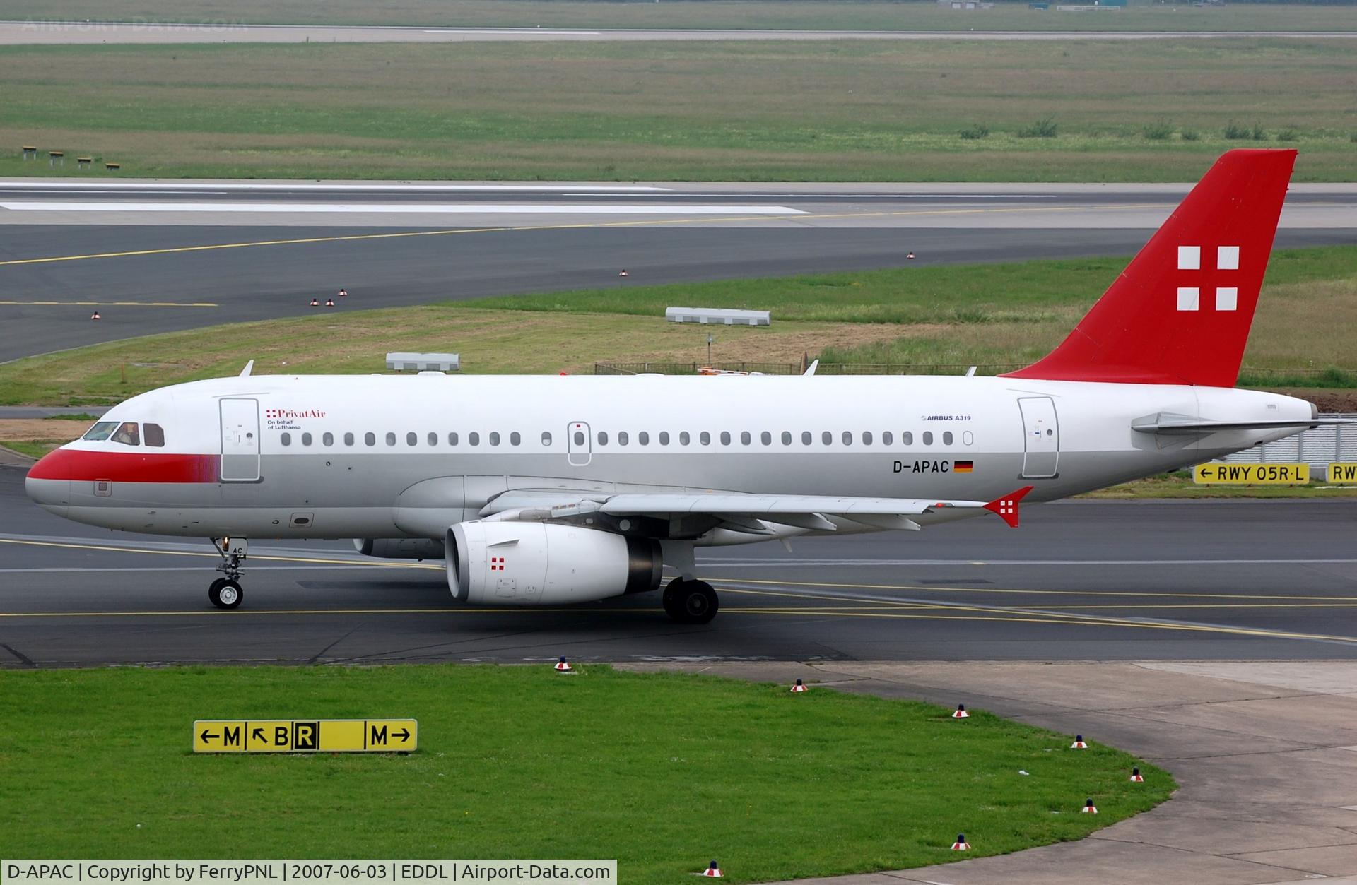 D-APAC, 2002 Airbus A319-132 C/N 1727, Privat Air operating this A319 on behalf of Lufthansa