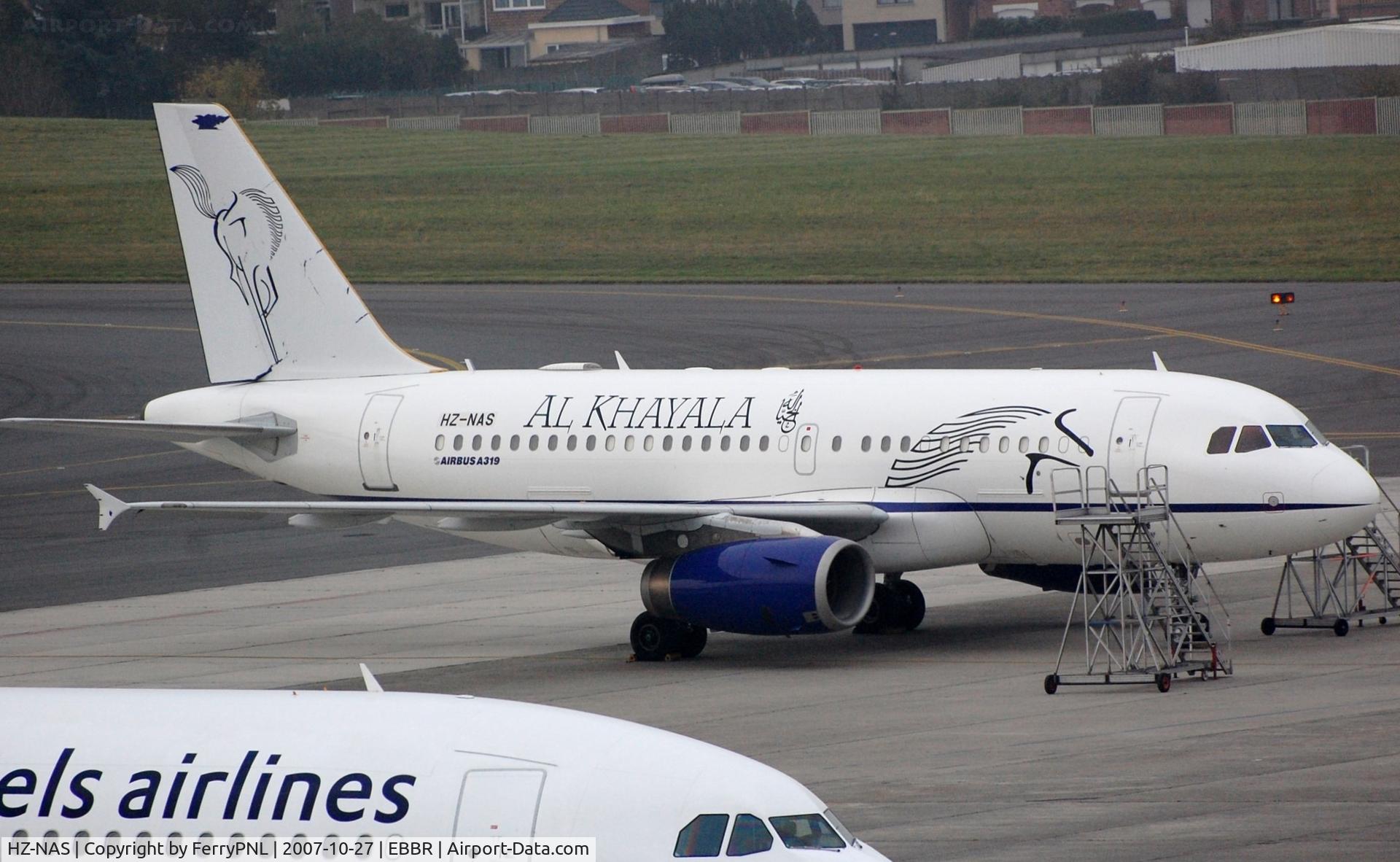HZ-NAS, 1998 Airbus A319-132 C/N 913, National Air Services A319 parked in BRU