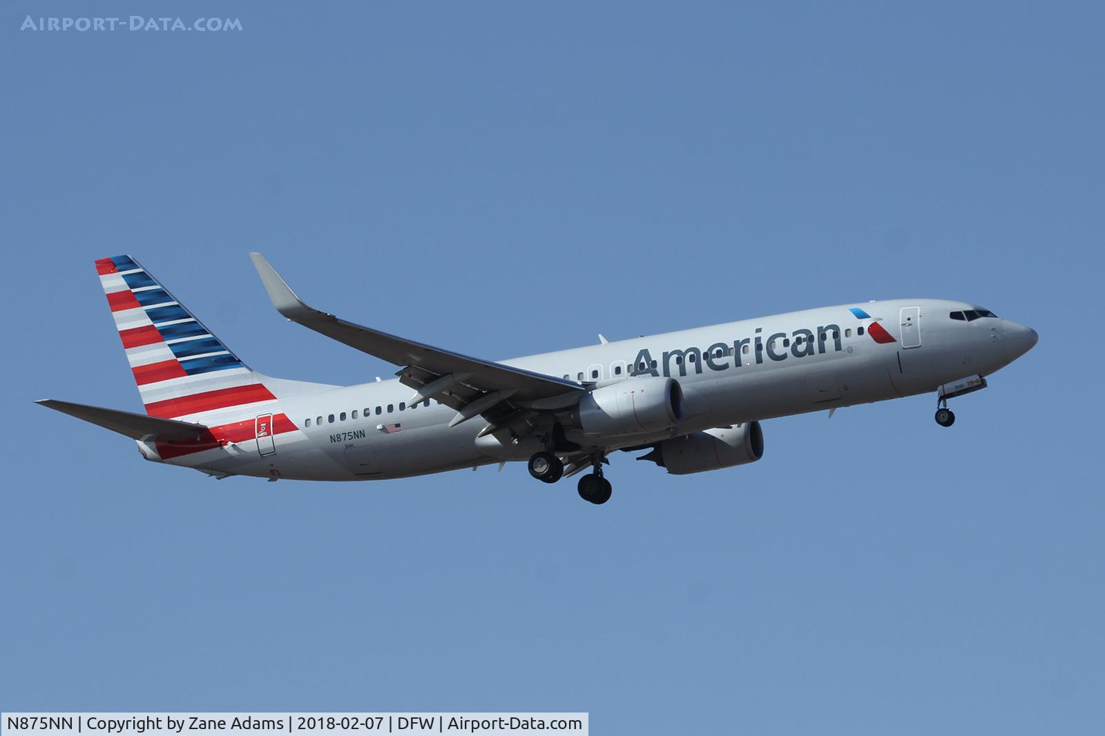 N875NN, 2011 Boeing 737-823 C/N 33220, Landing at DFW Aiport