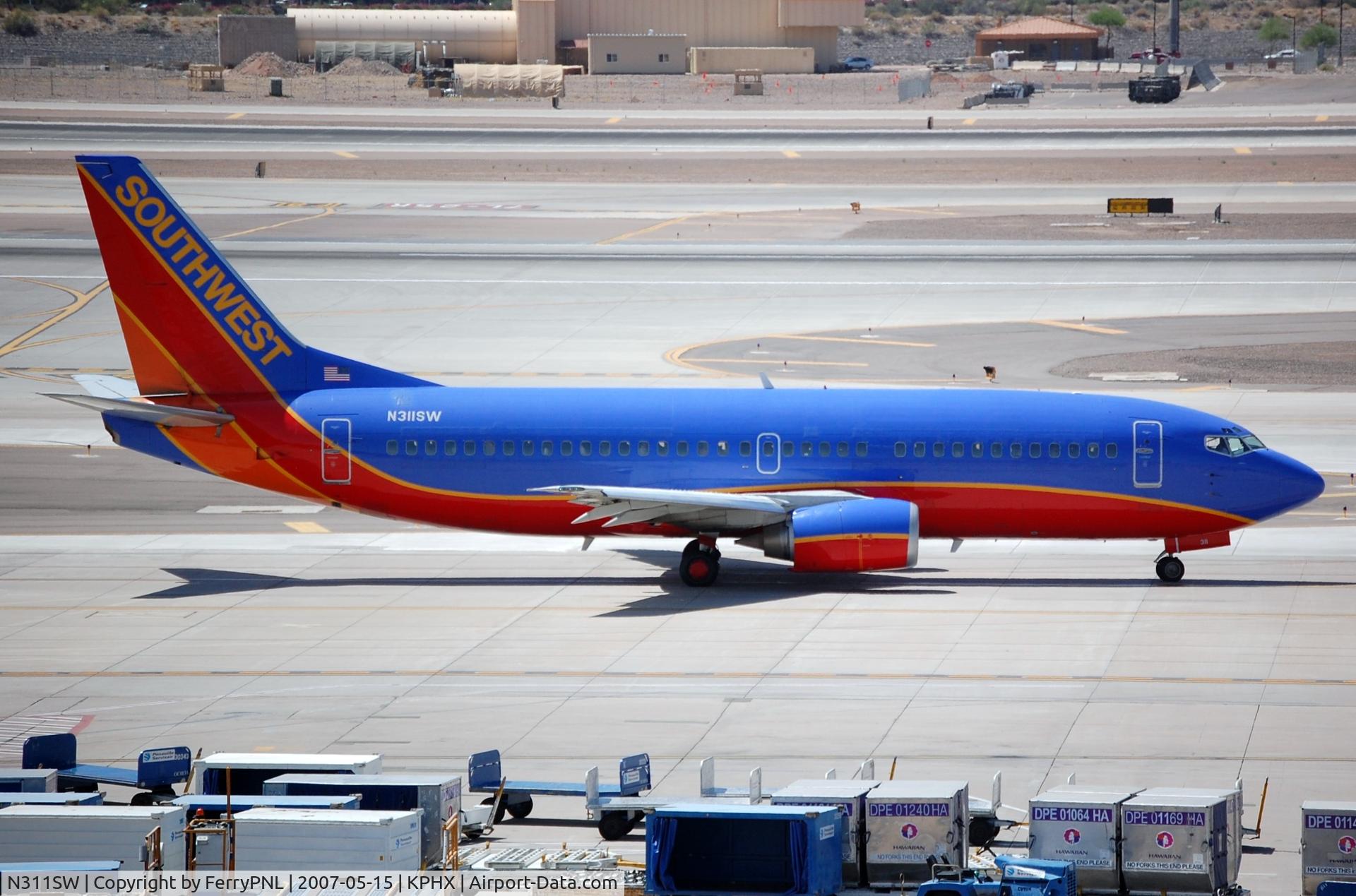 N311SW, 1986 Boeing 737-3H4 C/N 23333, Southwest B733 stored in 2013