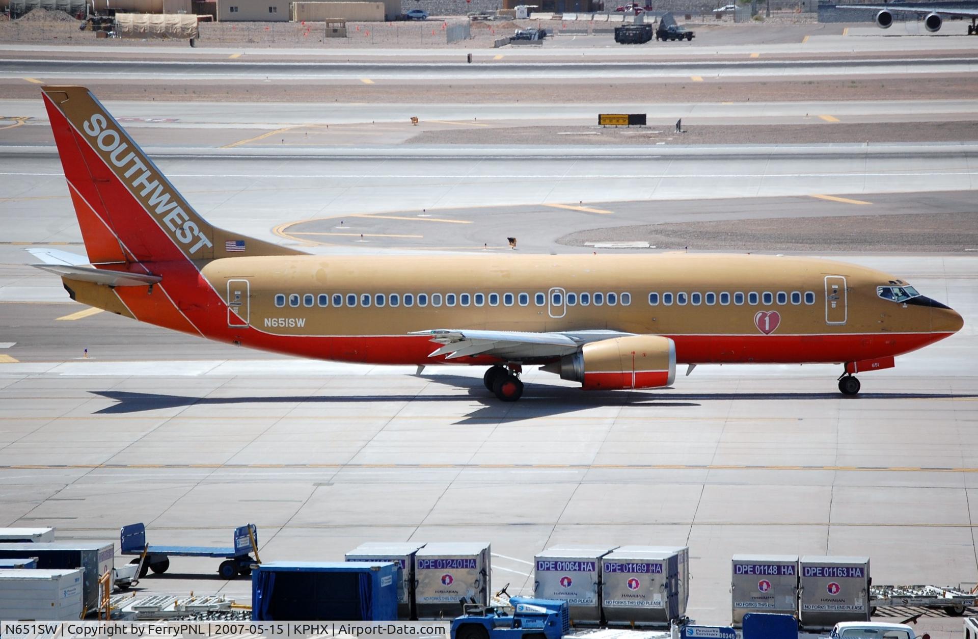 N651SW, 1997 Boeing 737-3H4 C/N 27721, Southwest B733 wfu in 2017.