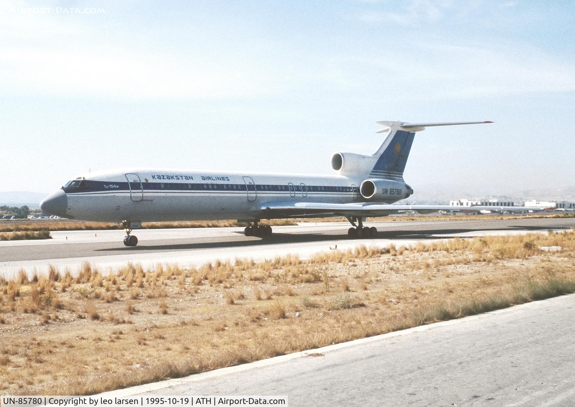 UN-85780, 1994 Tupolev Tu-154M C/N 93A964, Athens 19.10.1995