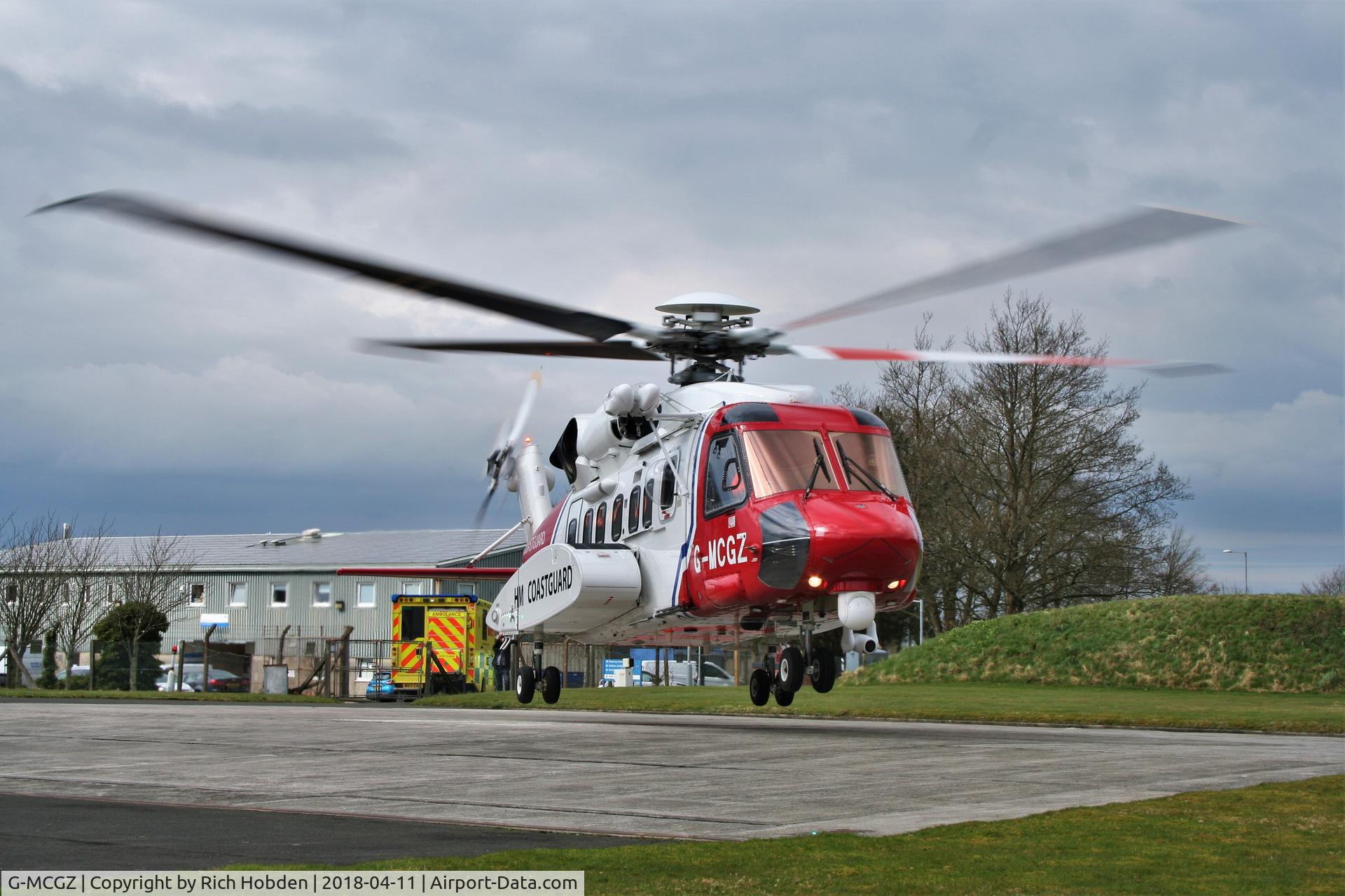 G-MCGZ, 2014 Sikorsky S-92A C/N 920262, RESCUE924 departing RCH Treliske