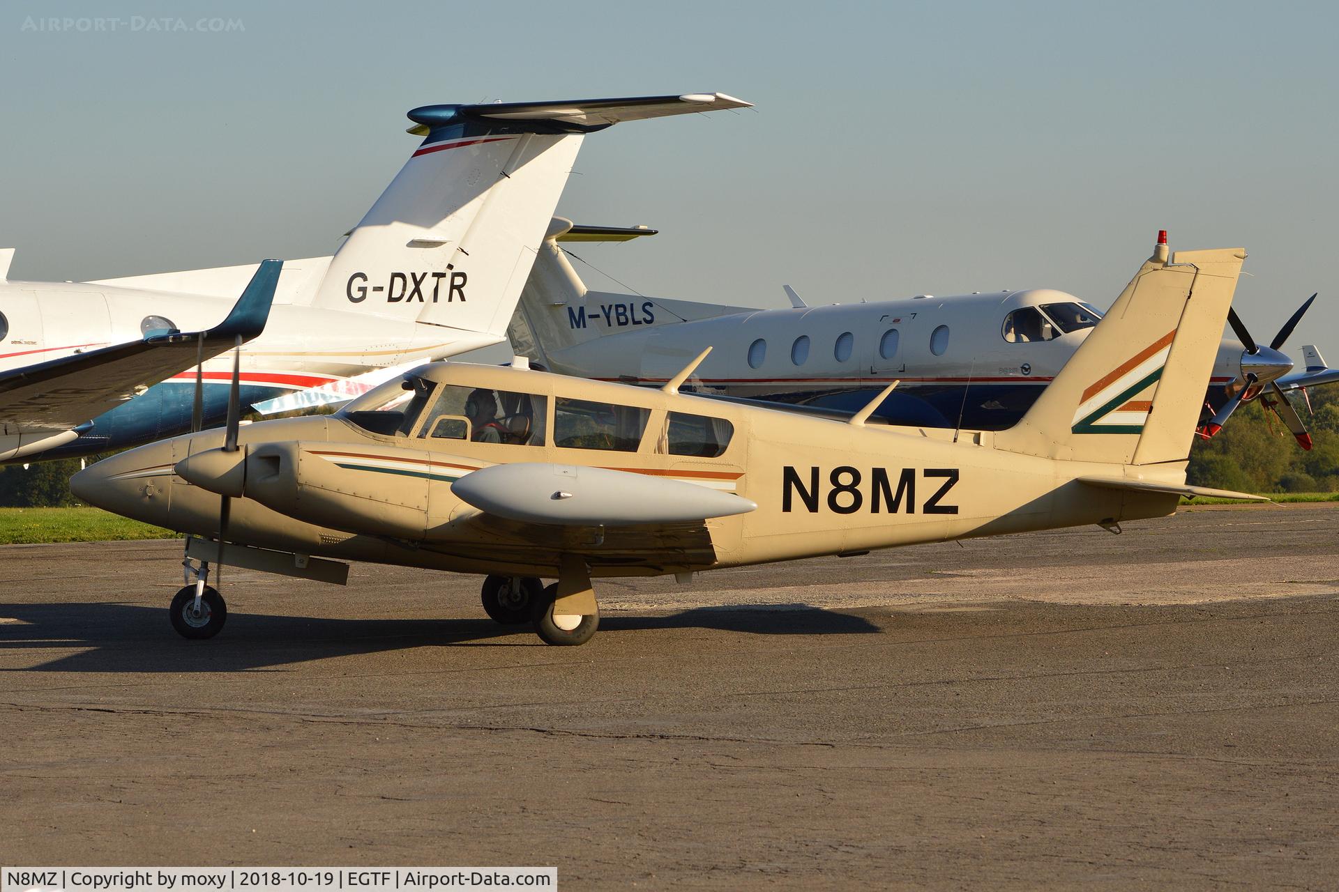 N8MZ, 1967 Piper PA-30 Twin Comanche Twin Comanche C/N 30-1648, Piper PA-30 Twin Comanche at Fairoaks.