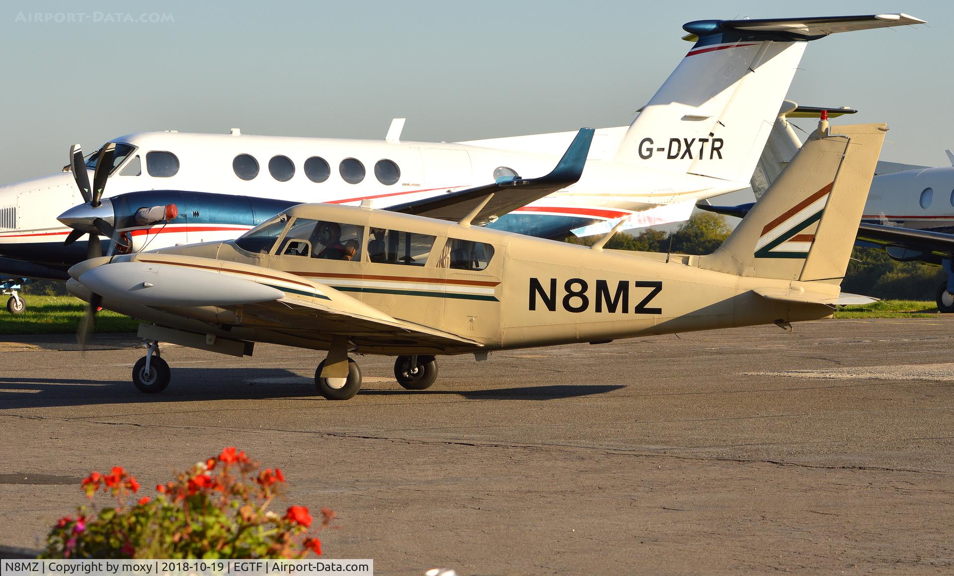 N8MZ, 1967 Piper PA-30 Twin Comanche Twin Comanche C/N 30-1648, Piper PA-30 Twin Comanche at Fairoaks.