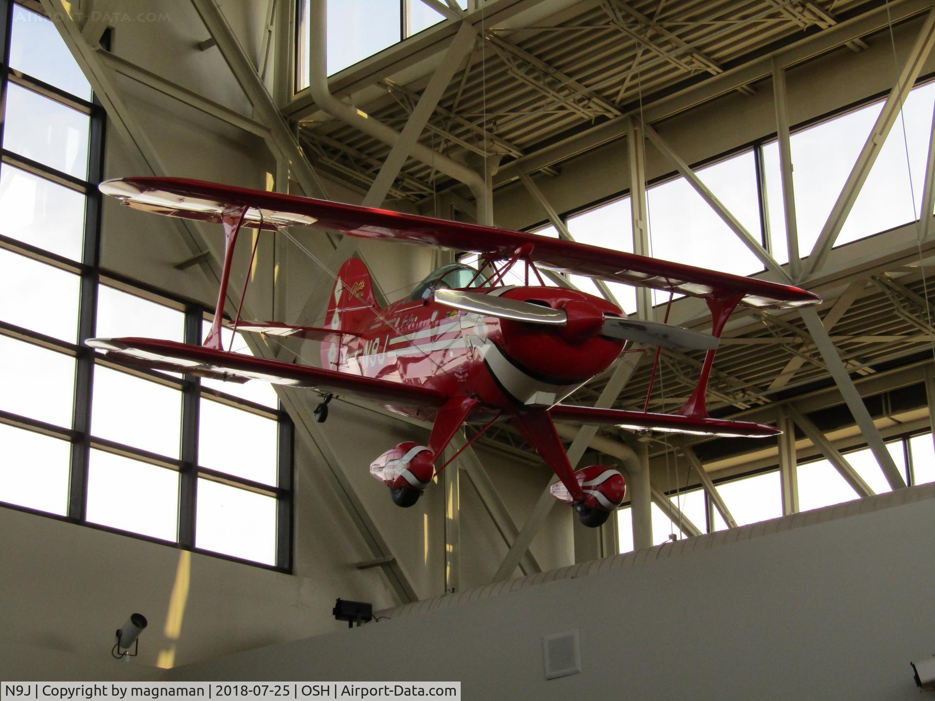N9J, Pitts S-1S Special C/N LPS1, at EAA musuem in lobby