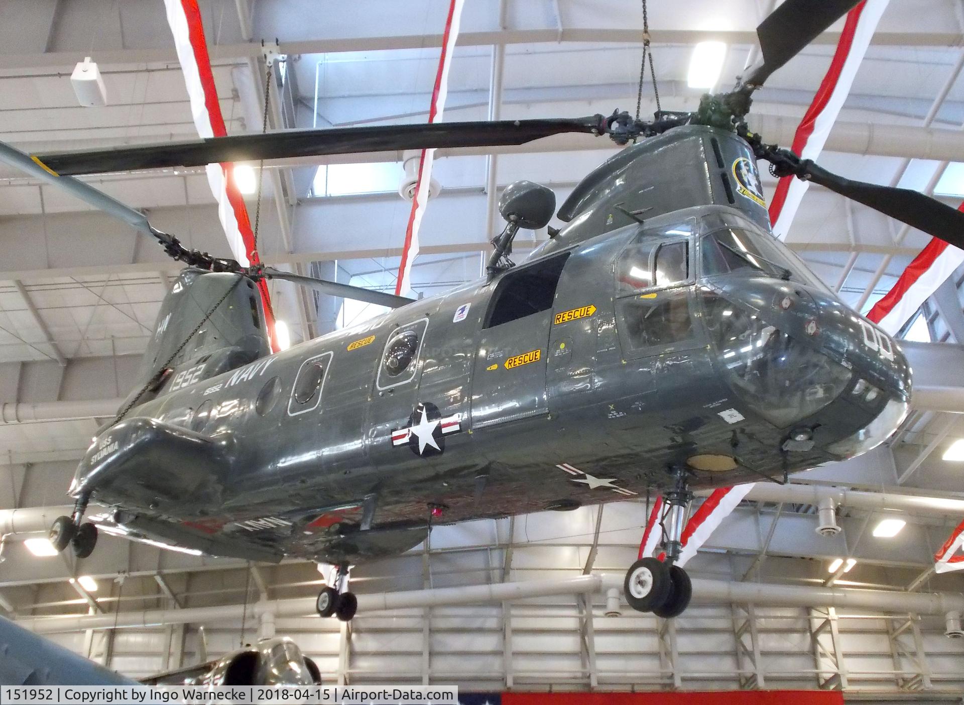 151952, Boeing Vertol HH-46A Sea Knight C/N 2102, Boeing-Vertol HH-46A Sea Knight at the NMNA, Pensacola FL
