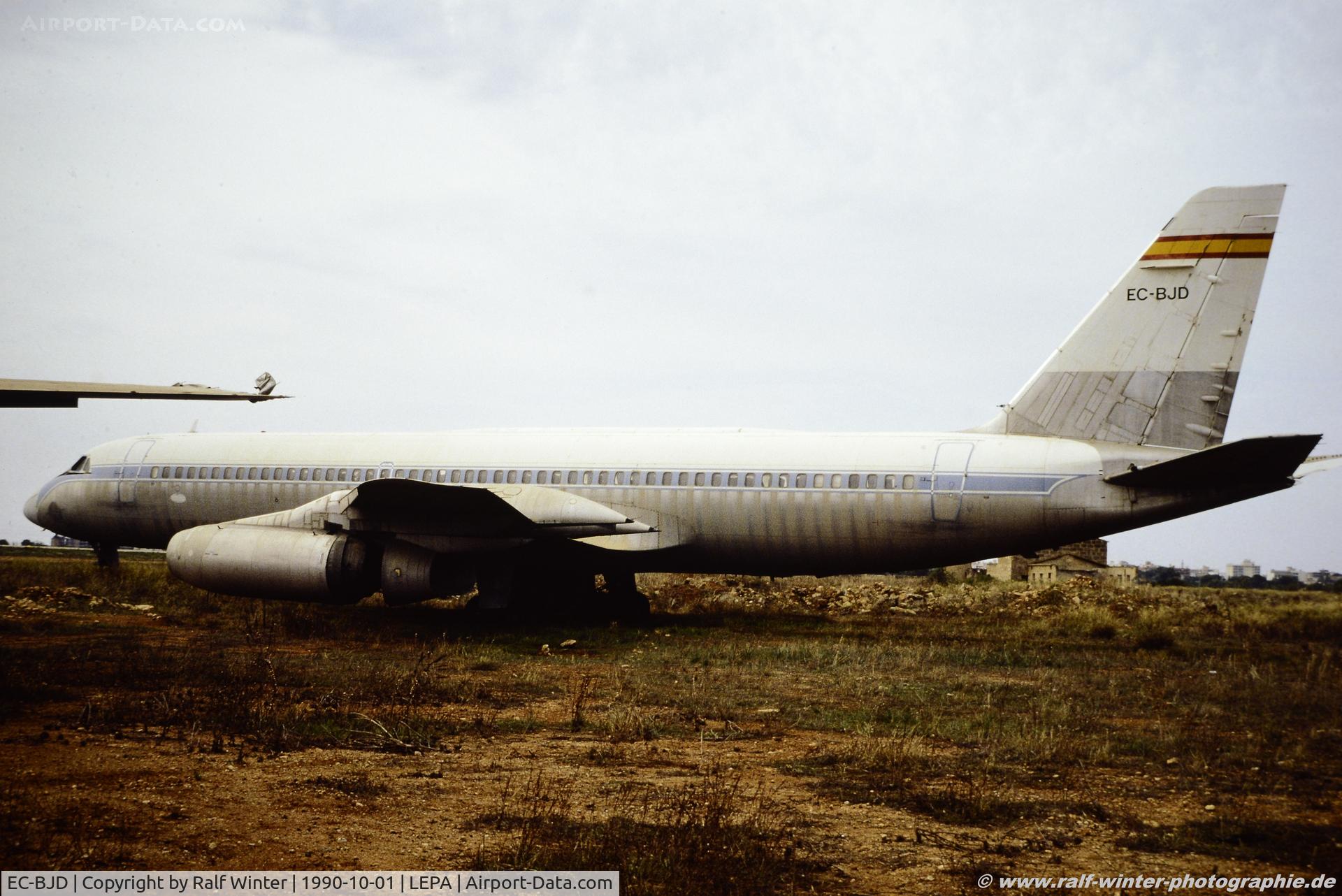 EC-BJD, 1962 Convair CV-990-30A-5 Coronado C/N 30-10-23, Convair CV-990-30A-5 Coronado - BX BXS Spantax S.A ex. N5611 wracked - 30-10-23 - EC-BJD - 01.10.1990 - PMI