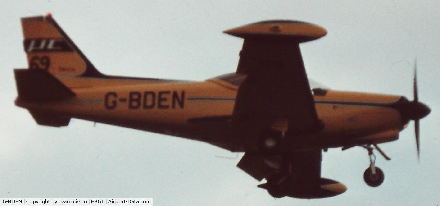 G-BDEN, 1974 SIAI-Marchetti F-260 C/N 2-61, STELLA AIR RACE Ghent, Belgium end'70s