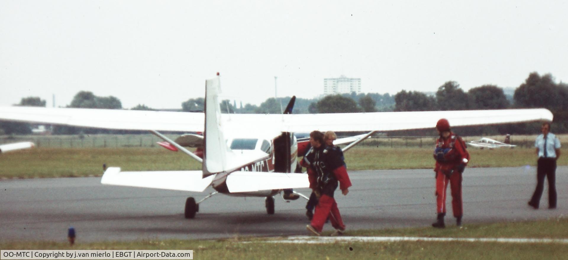 OO-MTC, Cessna U206G Stationair C/N U206-04129, Ghent, Belgium end'70s