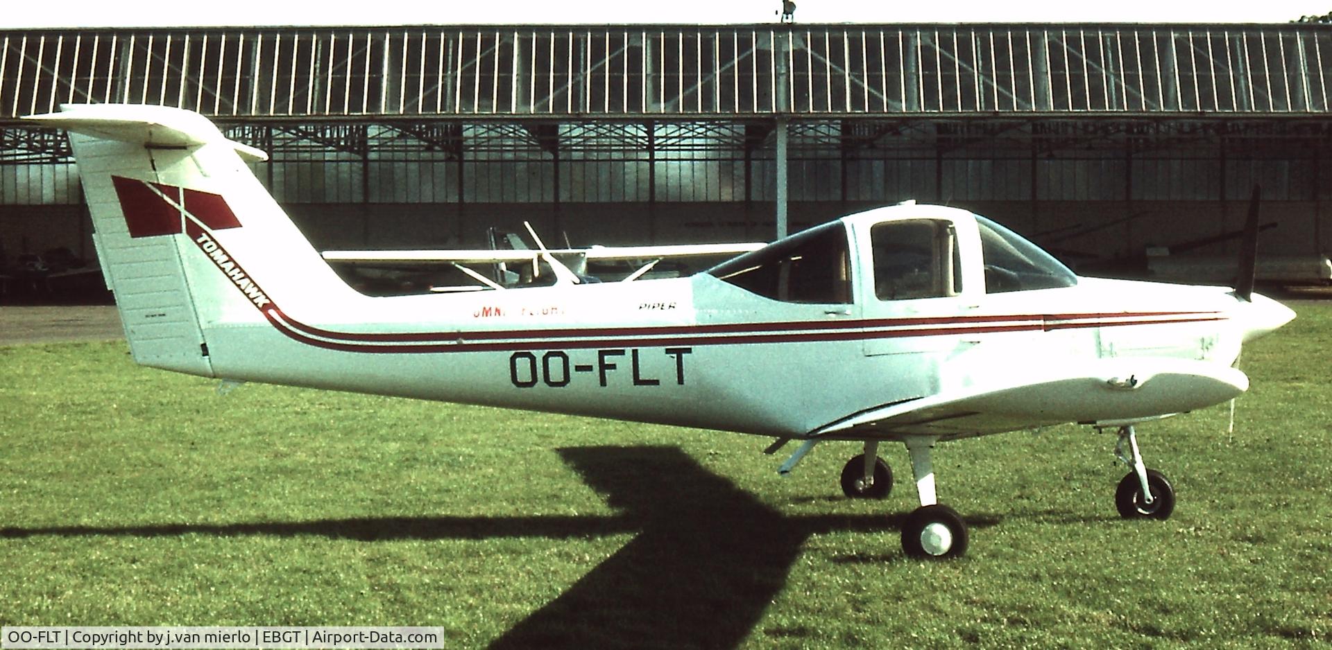 OO-FLT, 1978 Piper PA-38-112 Tomahawk Tomahawk C/N 38-78A0336, OMNI FLIGHT flight school Ghent end'70s